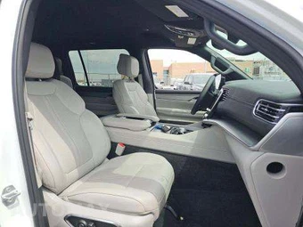 2025 Jeep Wagoneer L – miniatura 19