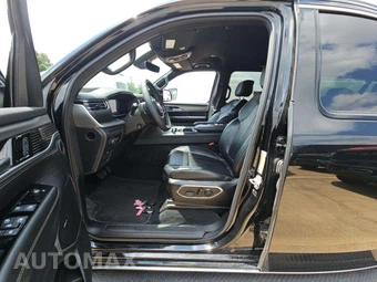 2025 Jeep Wagoneer L – miniatura 6