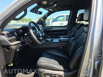 2025 Jeep Wagoneer L - miniatura 7