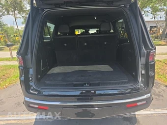 2025 Jeep Wagoneer L - miniatura 19