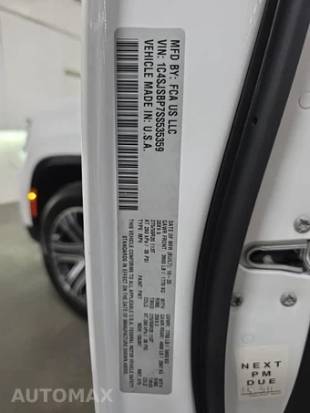 2025 Jeep Wagoneer L Series II - miniatura 18
