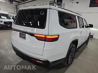 2025 Jeep Wagoneer L Series II - miniatura 4