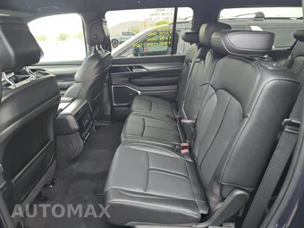 2025 Jeep Wagoneer L Series II - miniatura 13