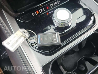 2025 Jeep Wagoneer Series II - miniatura 8