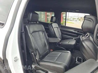 2025 Jeep Wagoneer Series II - miniatura 17