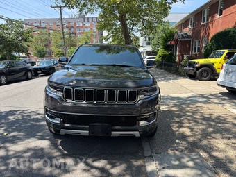 2025 Jeep Wagoneer Series II - car from the USA, Manheim Buy-Now listing at AUTOMAX
