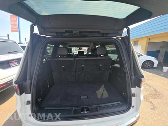 2025 Jeep Wagoneer Series II - miniatura 15