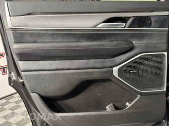 2025 Jeep Wagoneer Series II Carbide - miniatura 48