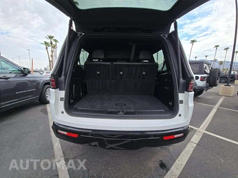 2025 Jeep Wagoneer Series II Carbide - miniatura 15