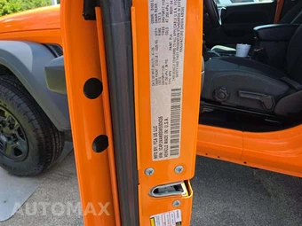 2025 Jeep Wrangler 2 Door Sport - miniatura 2