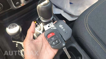 2025 Jeep Wrangler 2 Door Sport S - miniatura 17
