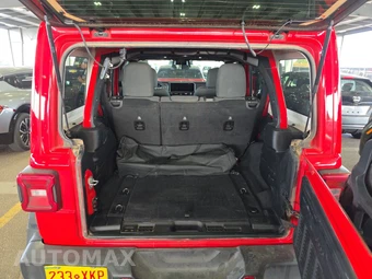 2025 Jeep Wrangler 4 Door Rubicon - miniatura 16