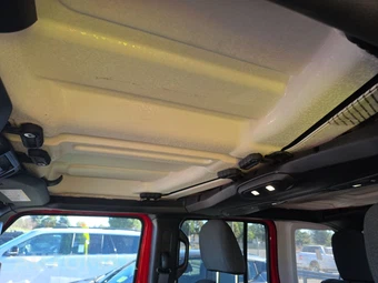 2025 Jeep Wrangler 4 Door Rubicon - miniatura 18