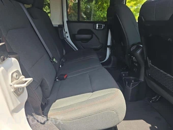 2025 Jeep Wrangler 4 Door Rubicon - miniatura 16
