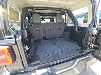 2025 Jeep Wrangler 4 Door Rubicon - miniatura 16