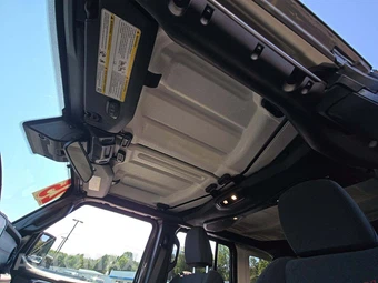 2025 Jeep Wrangler 4 Door Rubicon - miniatura 11
