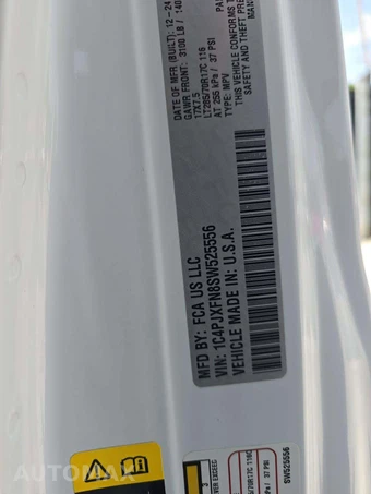 2025 Jeep Wrangler 4 Door Rubicon - miniatura 2