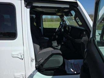 2025 Jeep Wrangler 4 Door Rubicon - miniatura 18