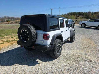 2025 Jeep Wrangler 4 Door Rubicon - miniatura 3