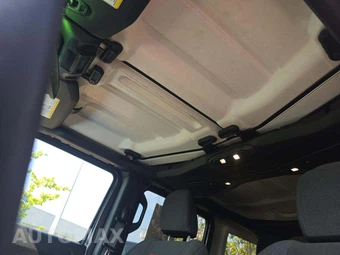 2025 Jeep Wrangler 4 Door Rubicon - miniatura 10