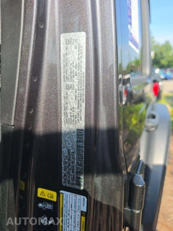 2025 Jeep Wrangler 4 Door Rubicon - miniatura 4