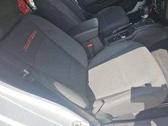 2025 Jeep Wrangler 4 Door Rubicon - miniatura 15
