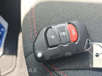 2025 Jeep Wrangler 4 Door Rubicon - miniatura 5