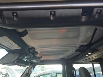 2025 Jeep Wrangler 4 Door Rubicon - miniatura 17