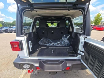 2025 Jeep Wrangler 4 Door Rubicon - miniatura 11
