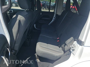2025 Jeep Wrangler 4 Door Sahara - miniatura 13