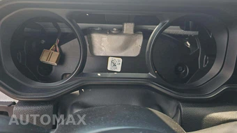 2025 Jeep Wrangler 4 Door Sahara - miniatura 17