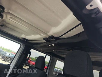 2025 Jeep Wrangler 4 Door Sahara - miniatura 18