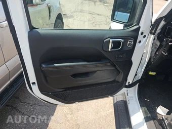 2025 Jeep Wrangler 4 Door Sahara - miniatura 9