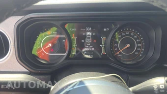2025 Jeep Wrangler 4 Door Sahara - miniatura 25