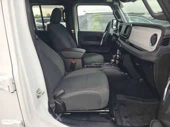 2025 Jeep Wrangler 4 Door Sahara - miniatura 8