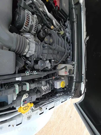 2025 Jeep Wrangler 4 Door Sahara - miniatura 21