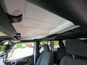 2025 Jeep Wrangler 4 Door Sahara - miniatura 8