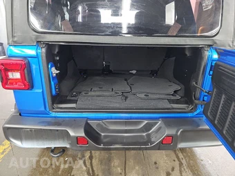 2025 Jeep Wrangler 4 Door Sahara - miniatura 16