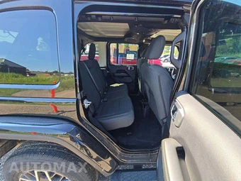 2025 Jeep Wrangler 4 Door Sahara - miniatura 16