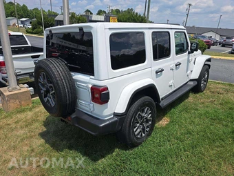 2025 Jeep Wrangler 4 Door Sahara - miniatura 3