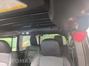 2025 Jeep Wrangler 4 Door Sahara - miniatura 11