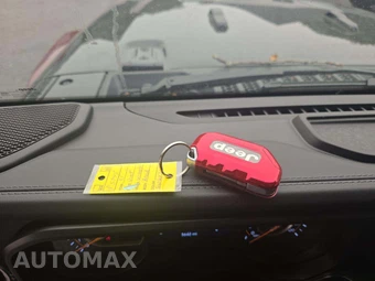 2025 Jeep Wrangler 4 Door Sahara - miniatura 8