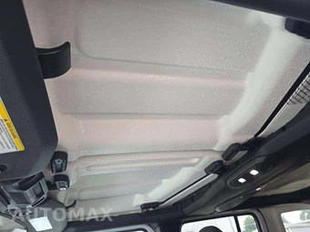 2025 Jeep Wrangler 4 Door Sahara - miniatura 11