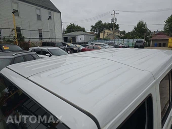 2025 Jeep Wrangler 4 Door Sahara - miniatura 12