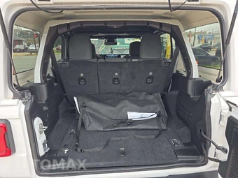 2025 Jeep Wrangler 4 Door Sahara - miniatura 14