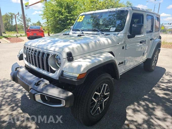 2025 Jeep Wrangler 4 Door Sahara