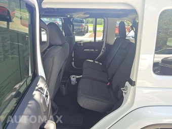 2025 Jeep Wrangler 4 Door Sahara - miniatura 13