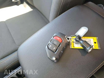 2025 Jeep Wrangler 4 Door Sahara - miniatura 8
