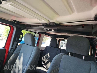 2025 Jeep Wrangler 4 Door Sahara - miniatura 11