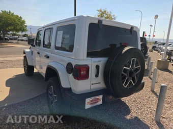 2025 Jeep Wrangler 4 Door Sahara - miniatura 2